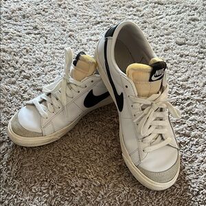 Nike Classic White and Black Low-Tops